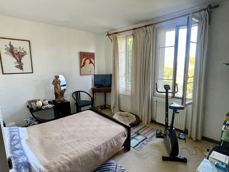 Maison - 205 m² - 7 pièces