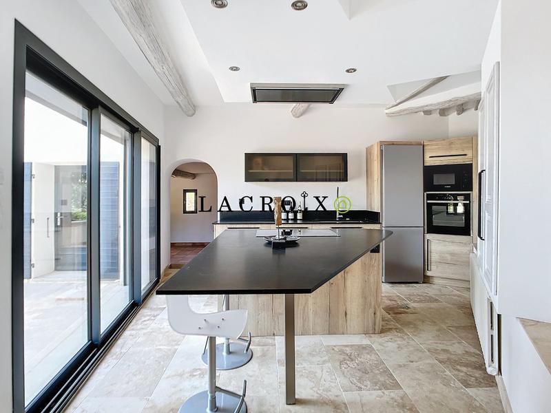 Maison - 169 m² - 5 pièces