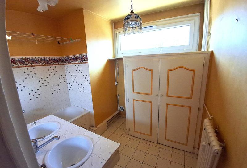 Appartement - 72 m² - 3 pièces