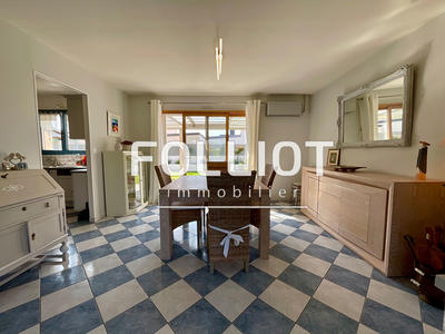 Maison - 176 m² - 6 pièces