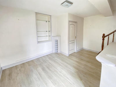 Immeuble - 45 m² - 3 pièces