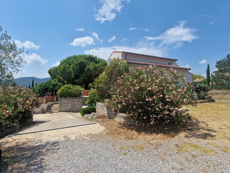 Propriété - 129 m² - 5 pièces