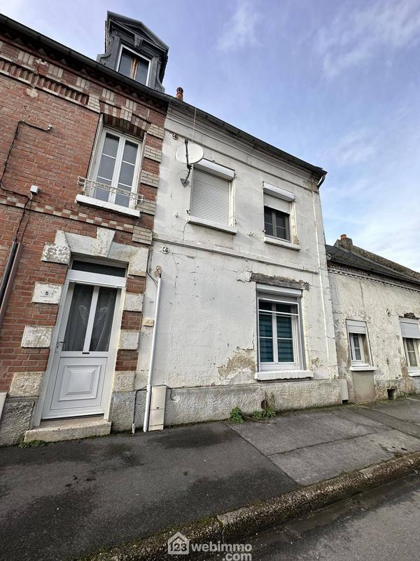 Maison - 218 m² - 13 pièces