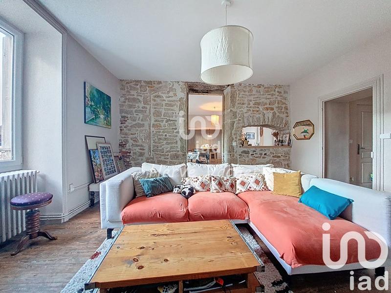 Maison - 212 m² - 7 pièces