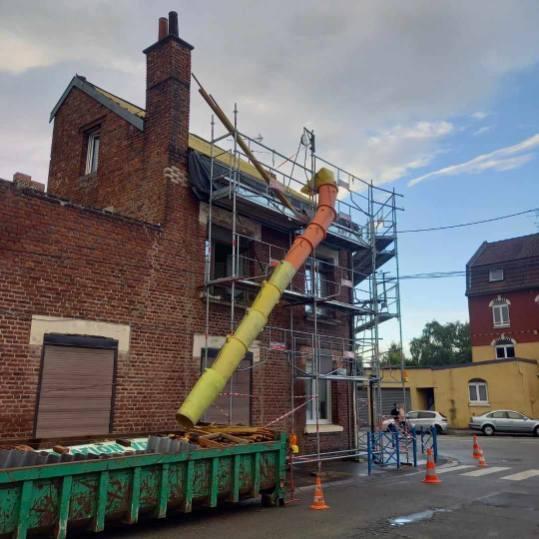 Immeuble - 121 m² - 8 pièces