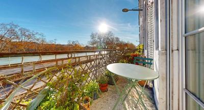 Appartement - 159 m² - 6 pièces