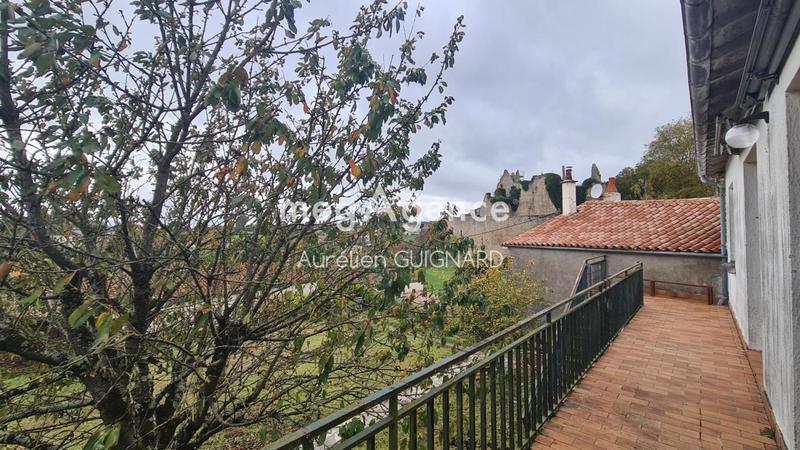 Maison - 126 m² - 8 pièces