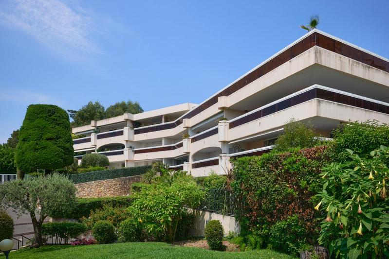 Appartement - 135 m² - 5 pièces