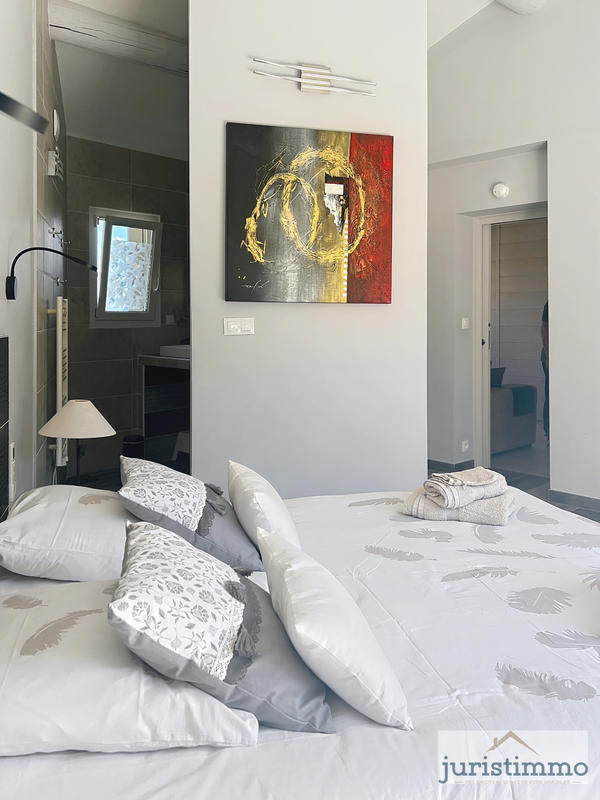 Villa - 111 m² - 6 pièces