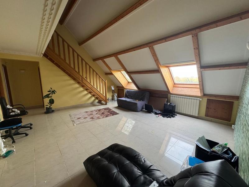 Maison - 194 m² - 7 pièces