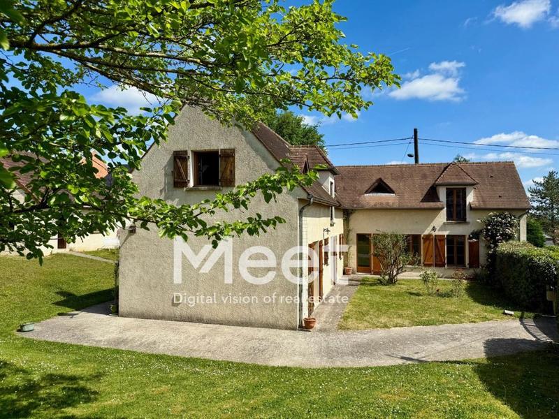 Demeure - 174 m² - 7 pièces