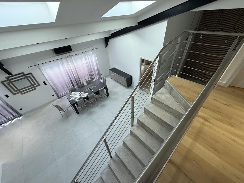 Maison contemporaine - 161 m² - 6 pièces
