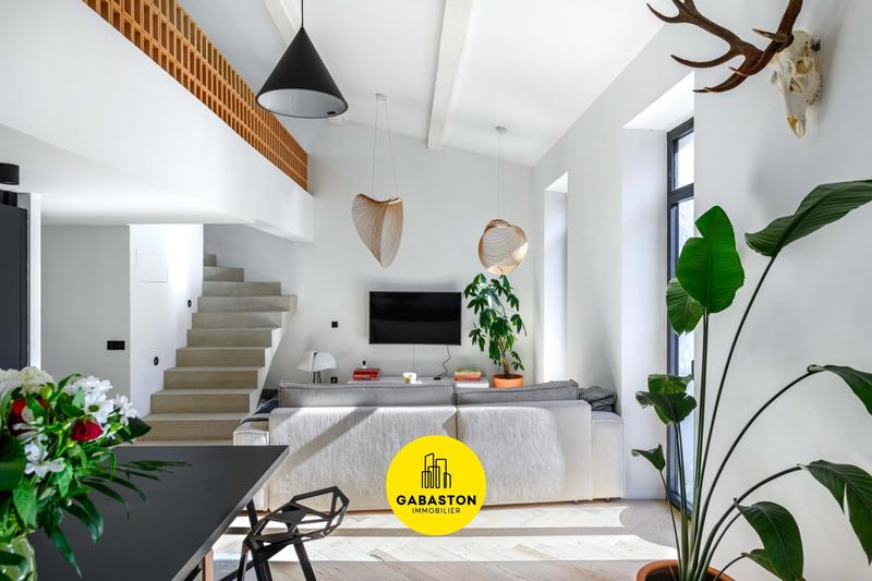 Appartement - 62 m² - 2 pièces