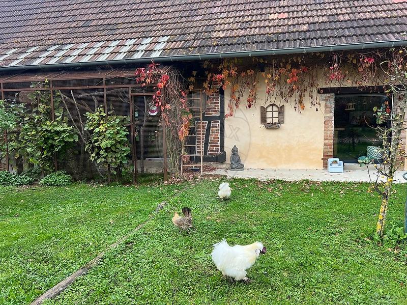 Demeure - 166 m² - 5 pièces