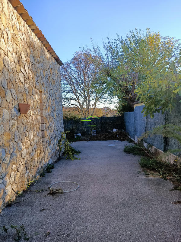 Maison - 76 m² - 3 pièces