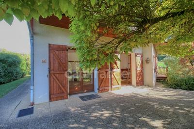 Maison - 151 m² - 7 pièces