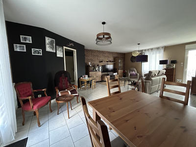 Maison contemporaine - 140 m² - 7 pièces