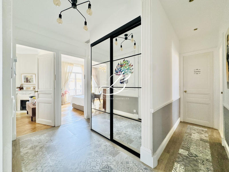 Appartement - 83 m² - 4 pièces