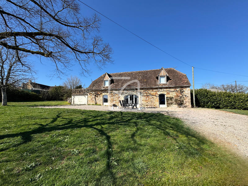 Maison - 314 m² - 13 pièces