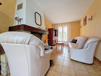 Maison - 162 m² - 8 pièces