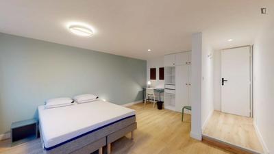 Chambre - 29 m² - 15 pièces