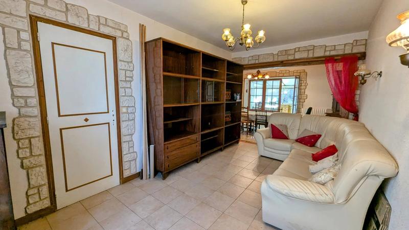 Maison - 96 m² - 4 pièces