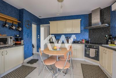 Maison - 189 m² - 7 pièces