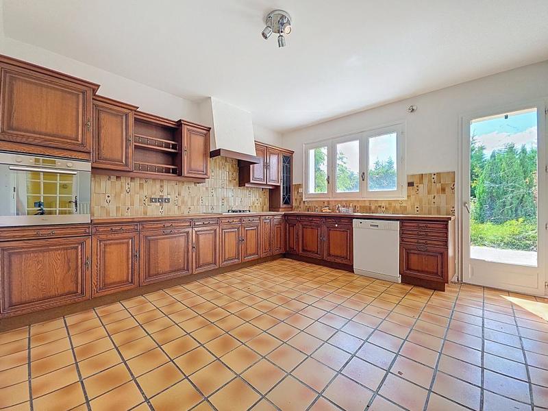 Maison jumelée - 410 m² - 8 pièces