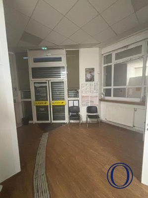 Local commercial - 185 m²