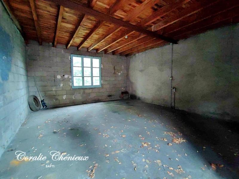 Maison - 232 m² - 8 pièces