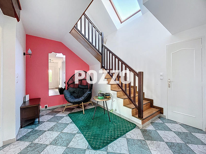 Maison - 110 m² - 4 pièces