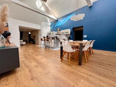 Maison - 168 m² - 6 pièces