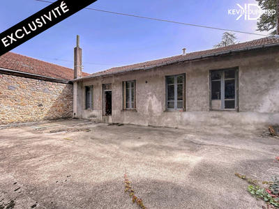 Maison - 110 m² - 7 pièces