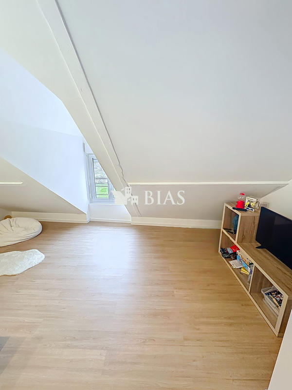 Maison - 75 m² - 4 pièces