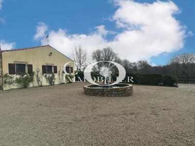 Maison - 200 m² - 6 pièces