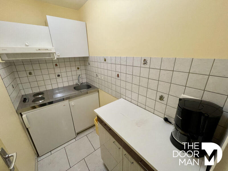 Immeuble - 230 m² - 14 pièces