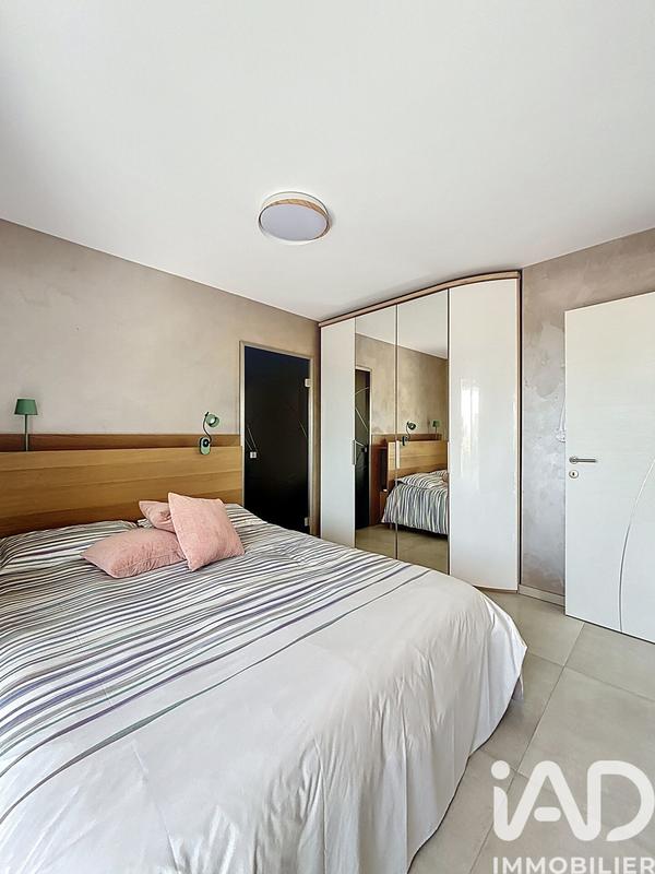 Appartement - 80 m² - 4 pièces