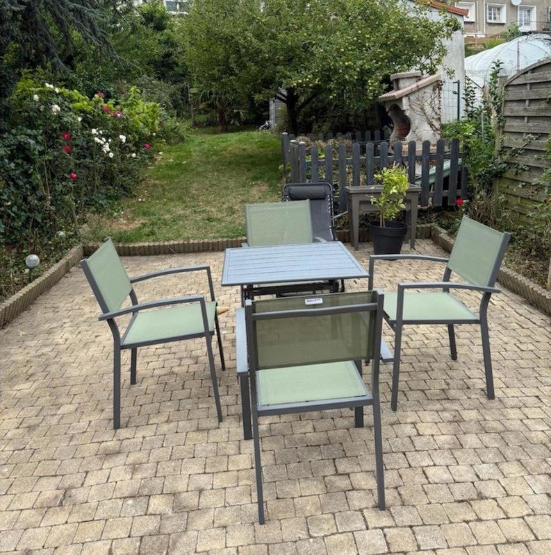 Maison - 82 m² - 5 pièces