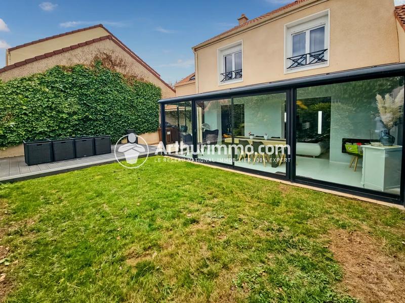 Maison - 108 m² - 6 pièces