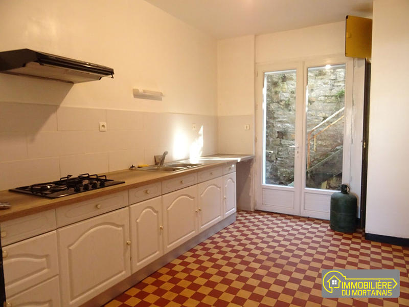 Maison - 150 m² - 8 pièces