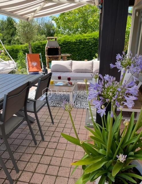 Maison - 120 m² - 5 pièces