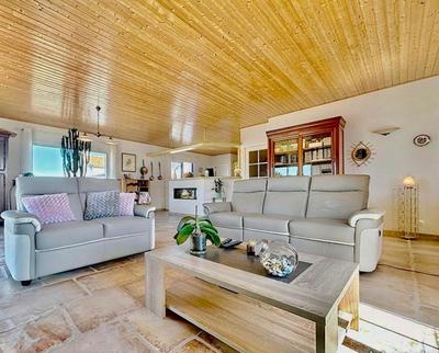 Maison - 111 m² - 4 pièces