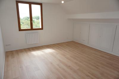 Appartement - 81 m² - 3 pièces