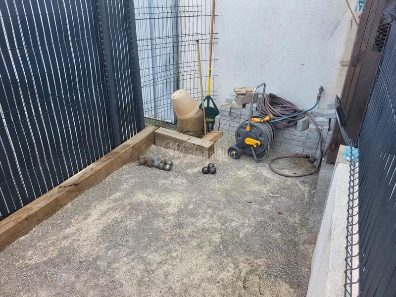 Fonds de commerce - 75 m²