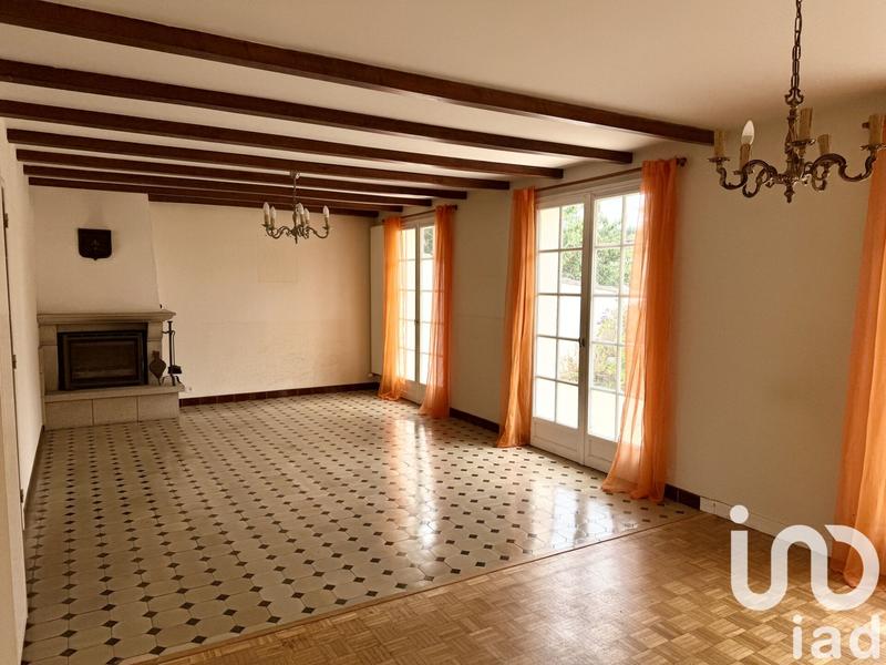 Maison - 151 m² - 8 pièces