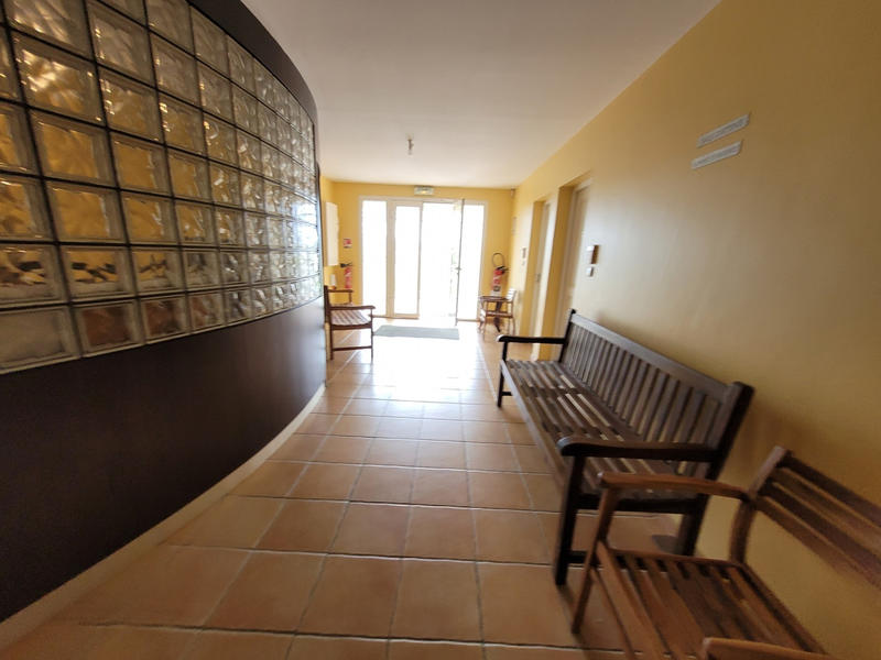 Local commercial - 250 m²