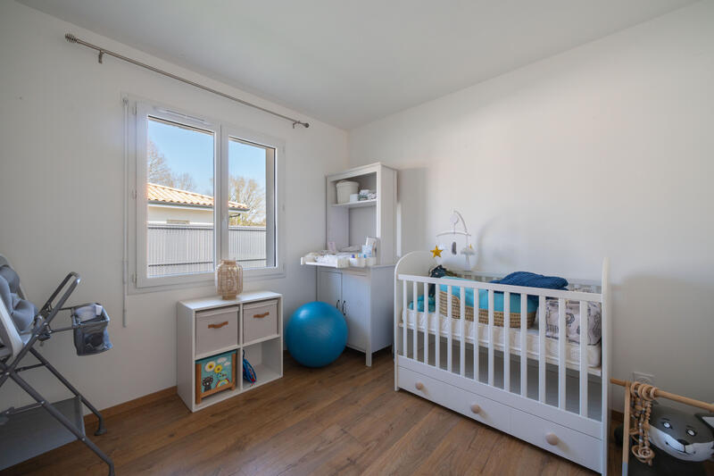 Maison - 90 m² - 4 pièces