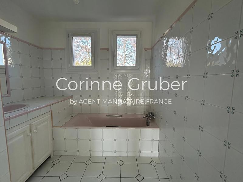 Appartement - 93 m² - 4 pièces