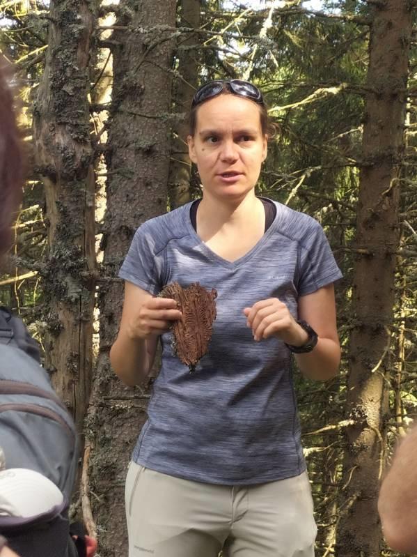 Visite contée de Saint-Hippolyte avec Charlotte