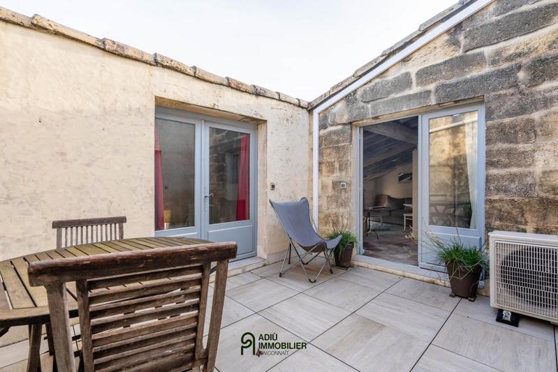 Appartement - 70 m² - 2 pièces